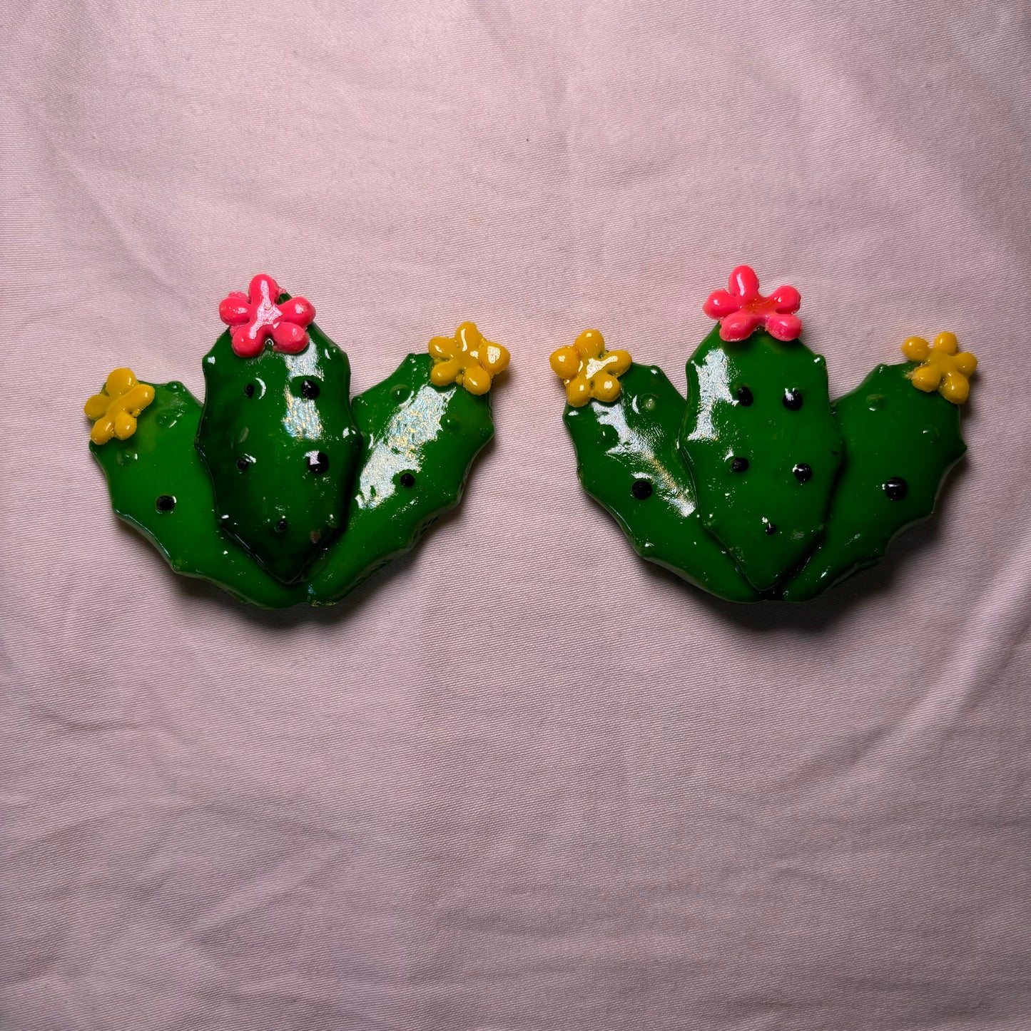 Nopal Magnet