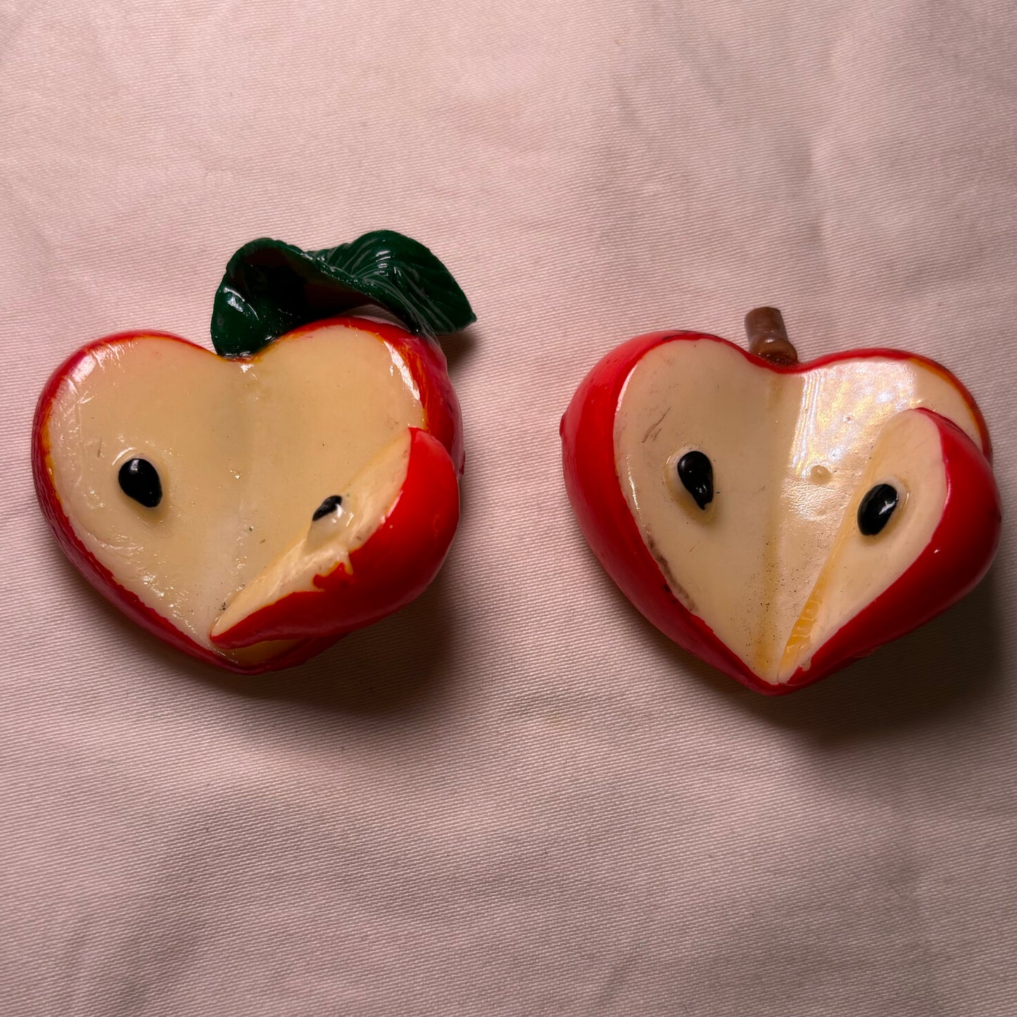 3/4 Apple Magnet
