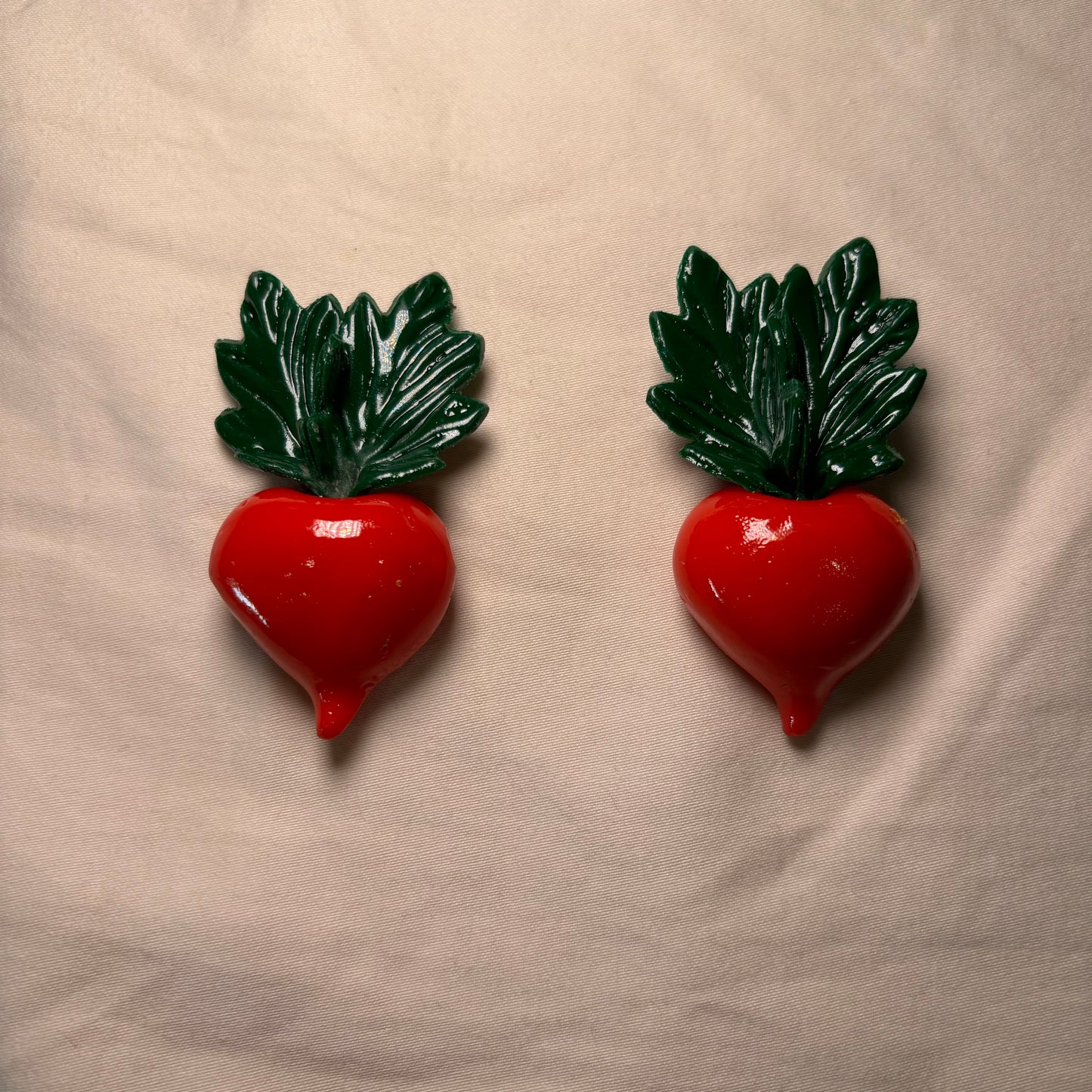 Solo Radish Magnet