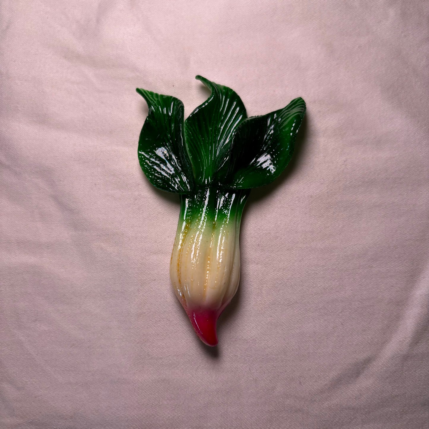 Spinach Red Tip Magnet