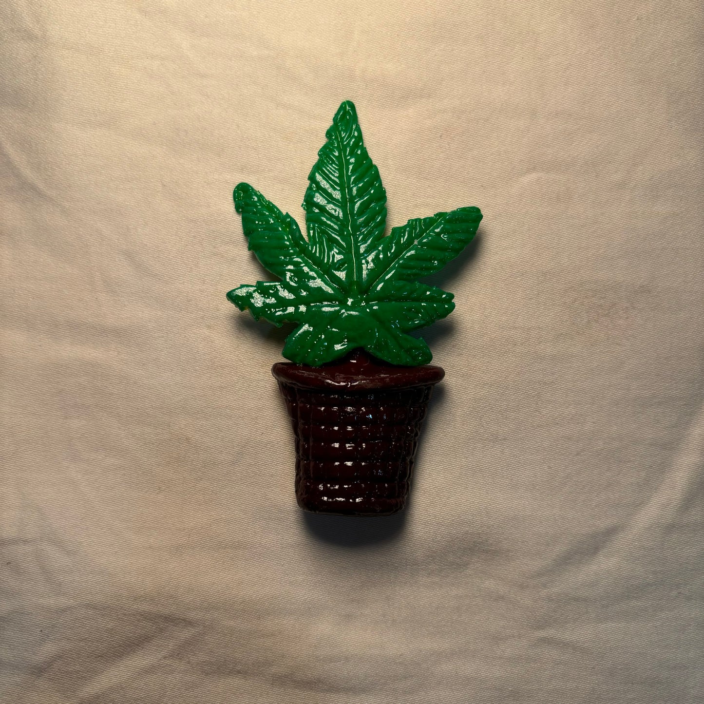 Marijuana in Pot Magnet