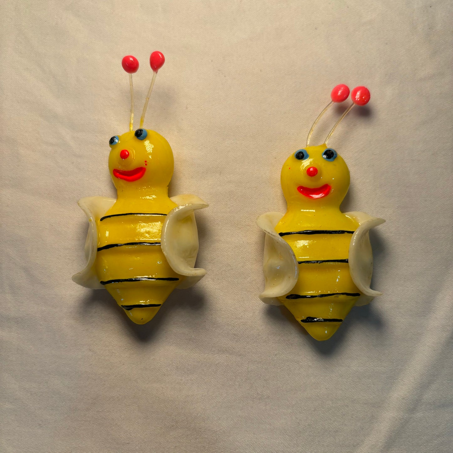 Yellow Bee Magnet
