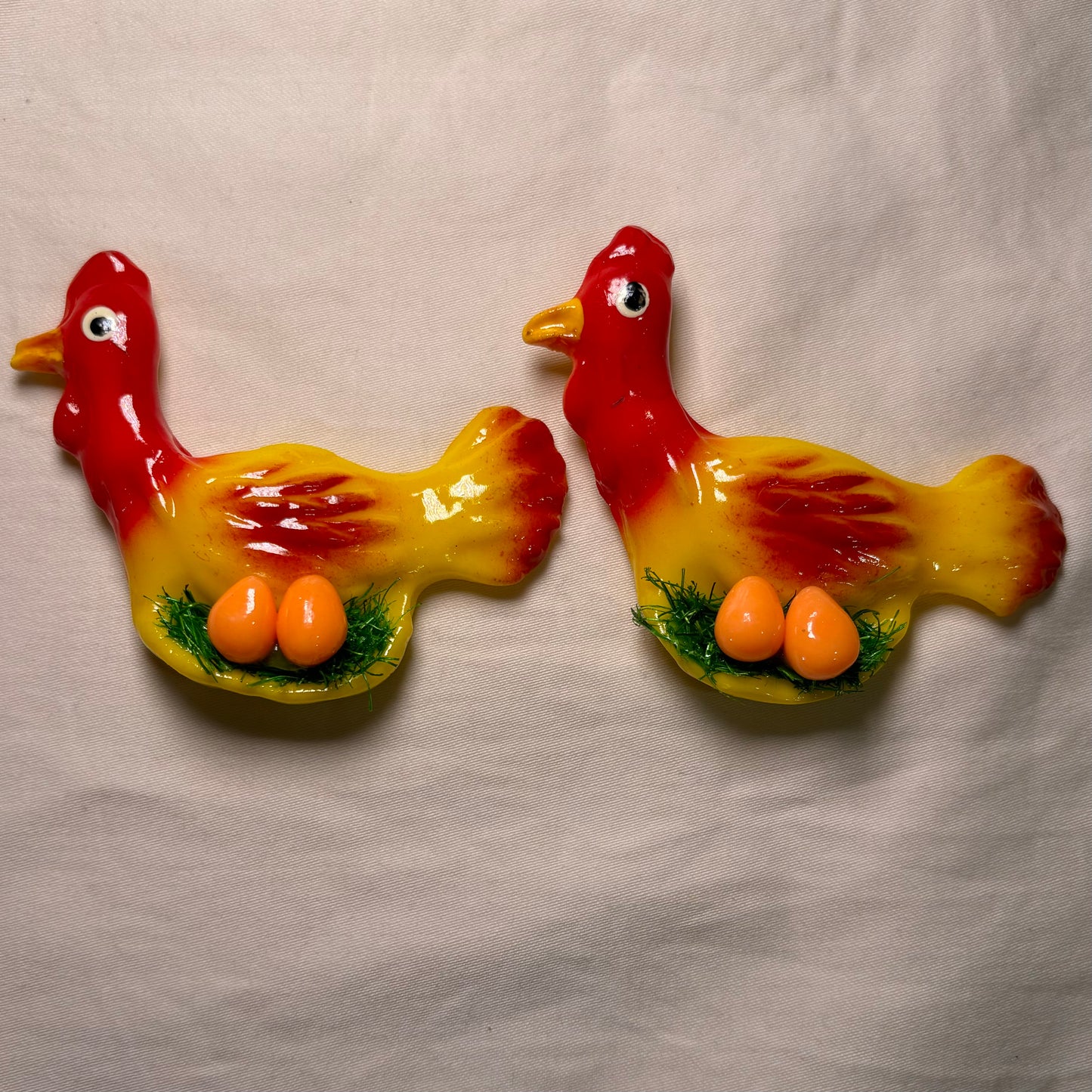 Hen with Eggs Magnet