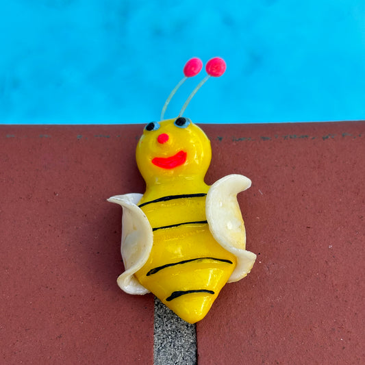 Yellow Bee Magnet