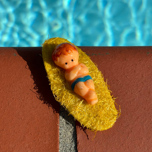 Nativity Baby Magnet