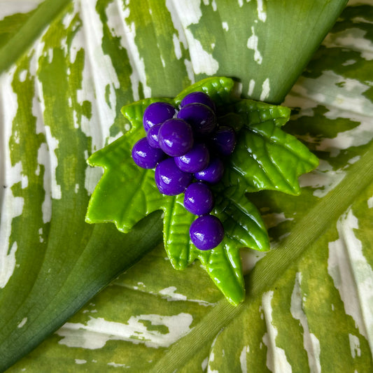 Purple Grape Magnet