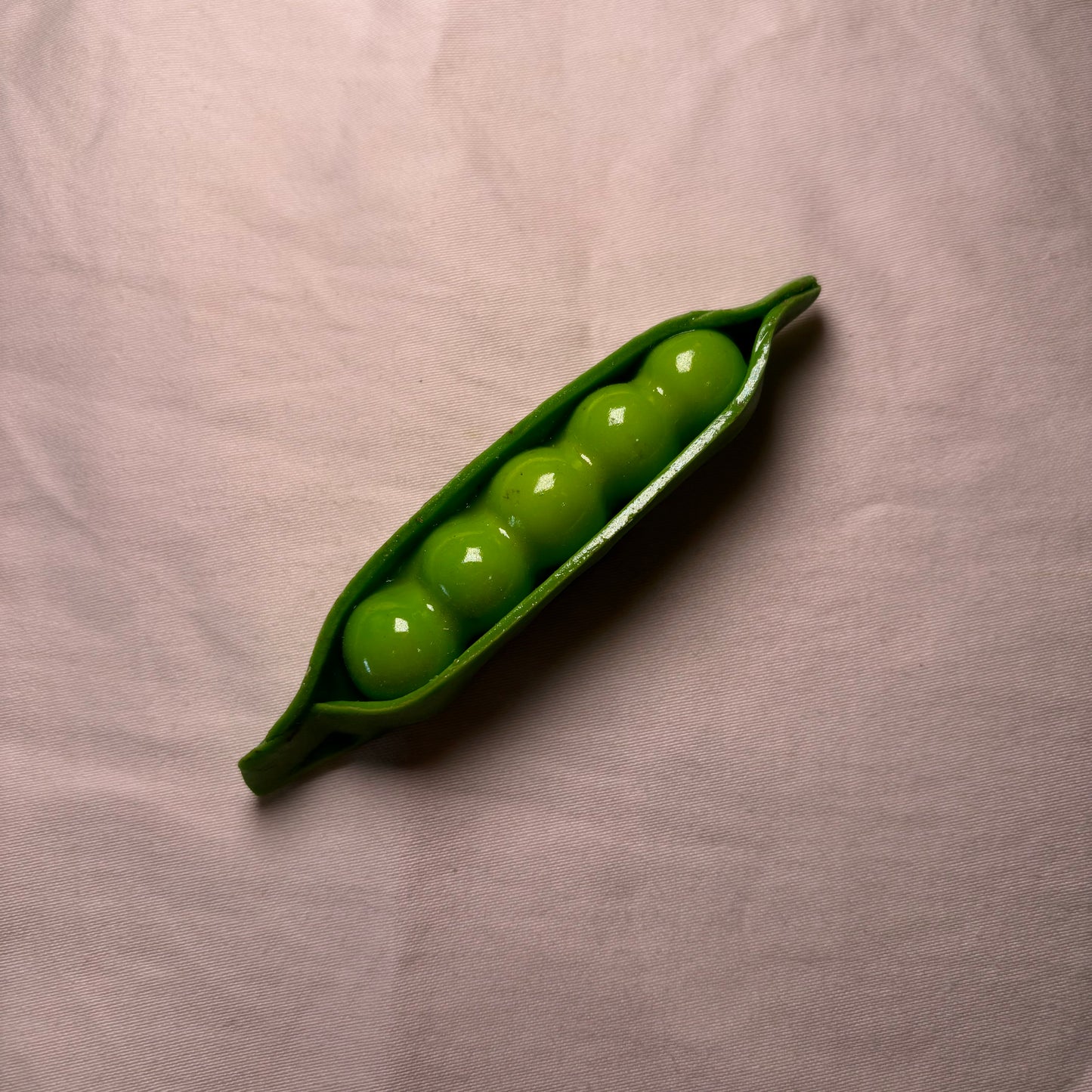 Peas Magnet