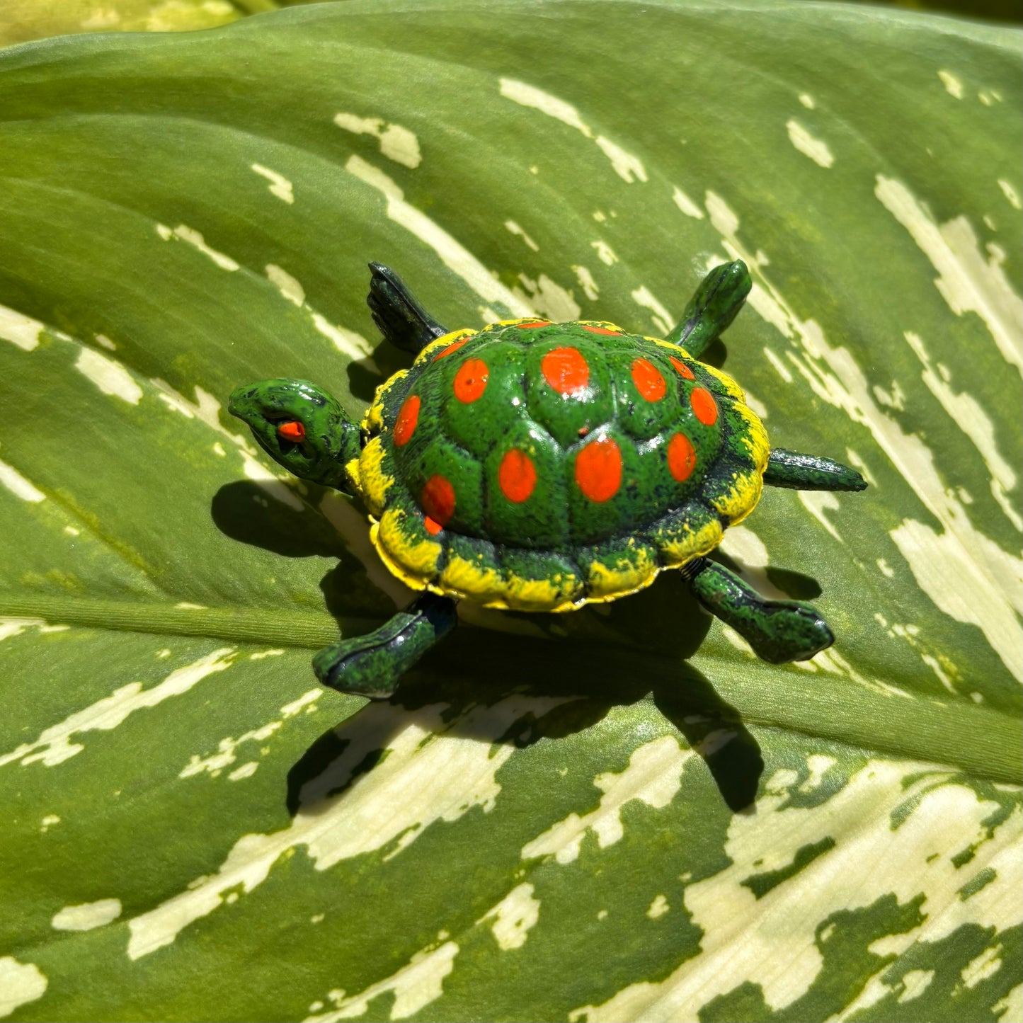 Moving Turtle Magnet