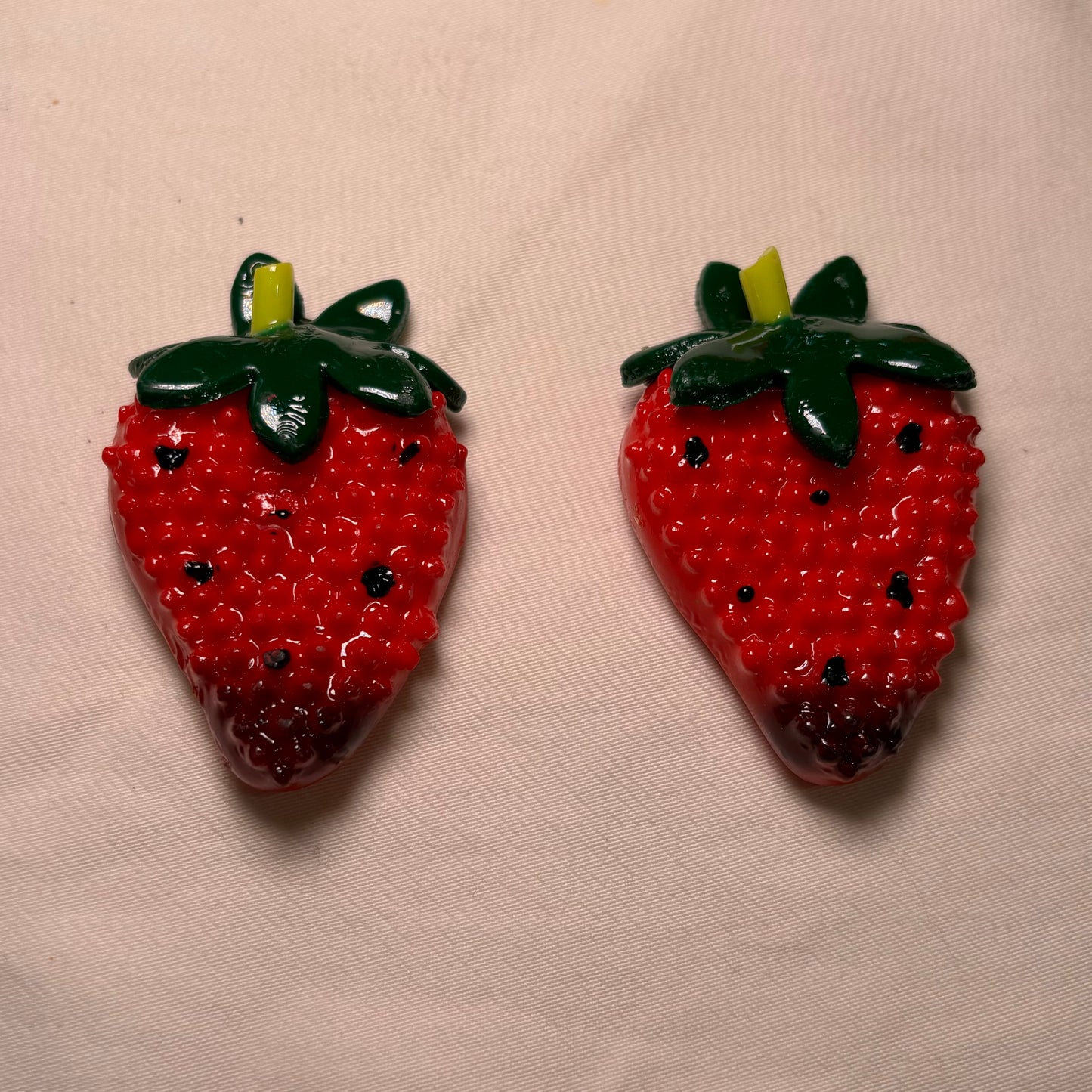 Strawberry Magnet