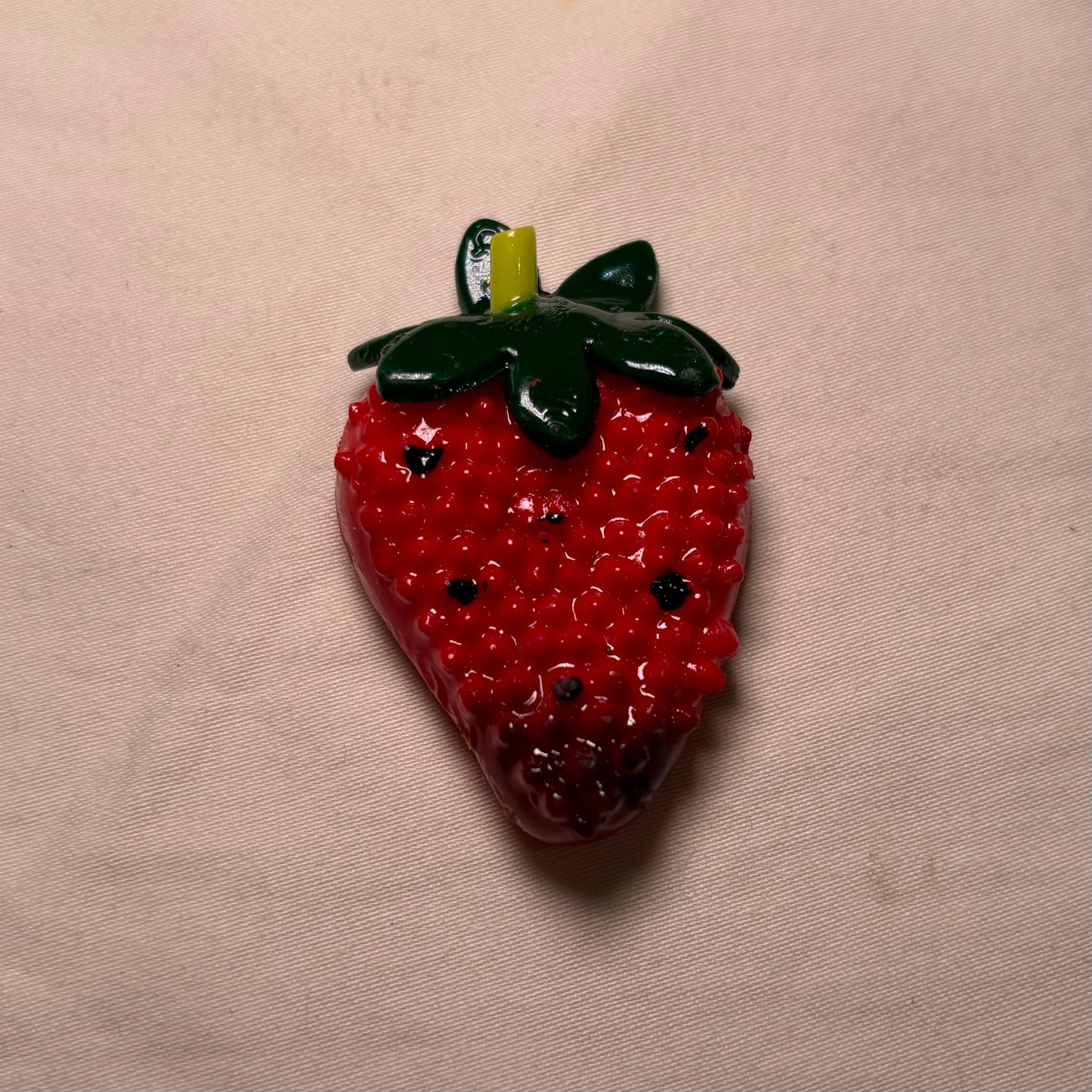 Strawberry Magnet